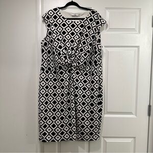 Joanna Hope Geometric Sheath Dress Twist Pencil